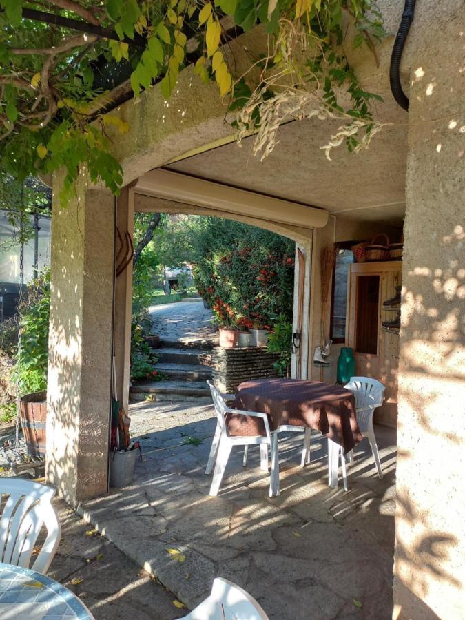 Bas De Villa, 2 Terrasses, Piscine, Spa, Sauna... Neffes Bagian luar foto